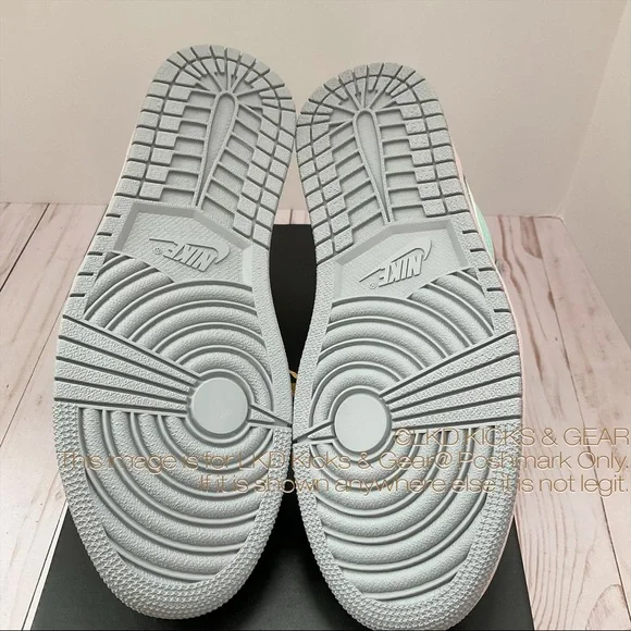 AIR JORDAN 1 LOW SE MENS EASTER PASTEL - Picture 5 of 7